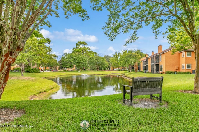 833 Shoreline Cir, Ponte Vedra Beach, FL 32082 - view of property's community featuring a water view and a lawn