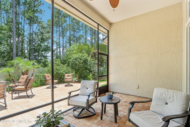 33 Tinker Ct, Fruit Cove, FL 32259 - sunroom with ceiling fan