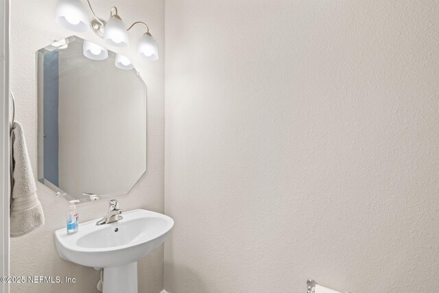 121 Thistleton Way, Saint Augustine, FL 32092 - bathroom with a sink