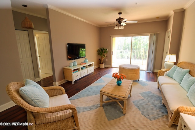 520 Florida Club Blvd Unit 202, Saint Augustine, FL 32084 - living room with a ceiling fan, baseboards, crown molding, and wood finished floors