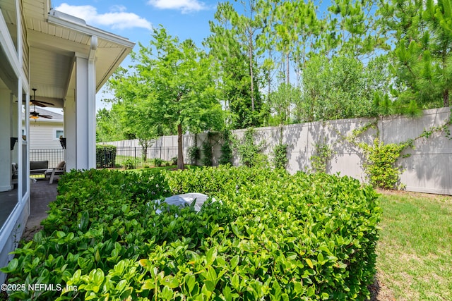 80 Atlas Dr, Saint Augustine, FL 32092 - fenced backyard featuring a ceiling fan