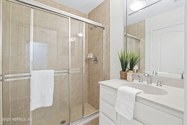 104 Laguna Villas Blvd Unit F33, Jacksonville Beach, FL 32250 - full bath featuring a shower stall and vanity