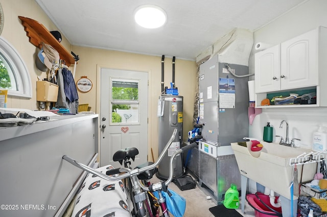 11019 Crumpet Ct, Jacksonville, FL 32257 - utility room with water heater