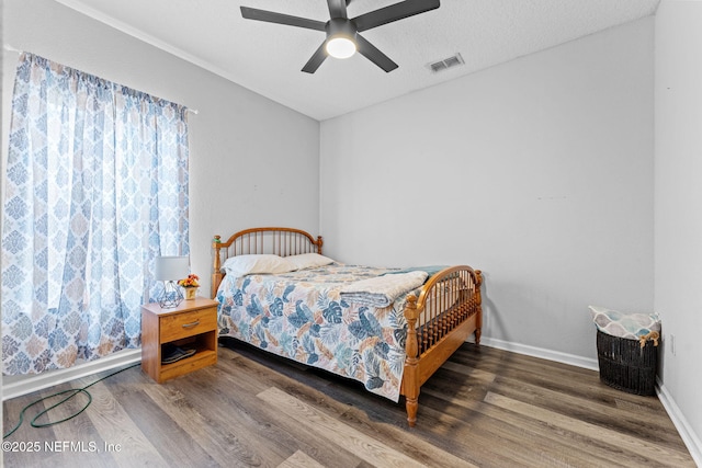1578 Harvest Cove Dr, Middleburg, FL 32068 - bedroom featuring wood finished floors, baseboards, and ceiling fan