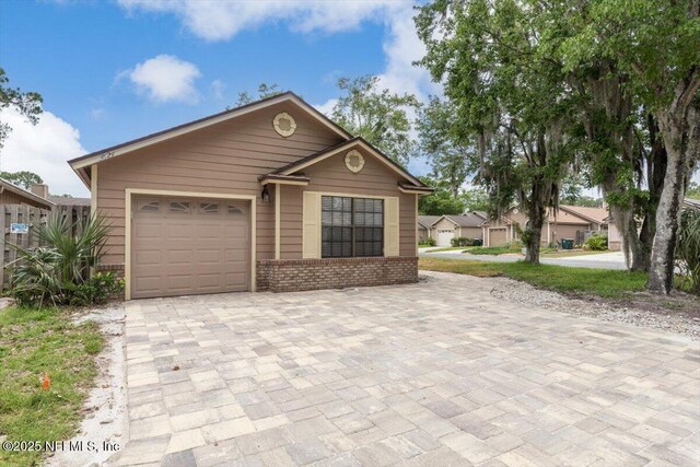 3824 Millpoint Dr, Jacksonville, FL 32257 - photo 4