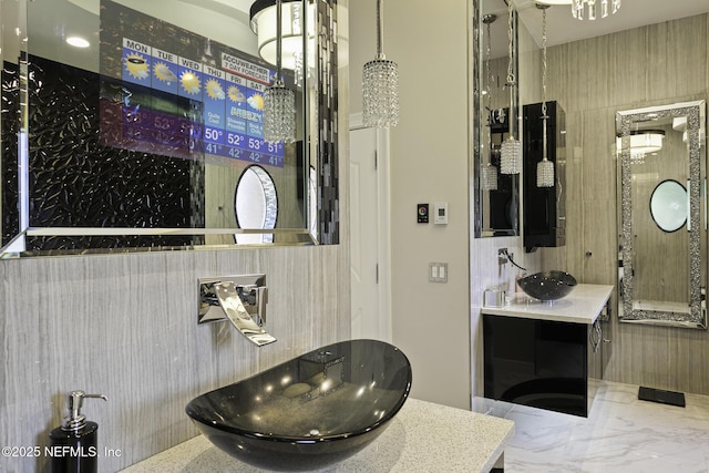 8135 Wekiva Way, Jacksonville, FL 32256 - bathroom with vanity