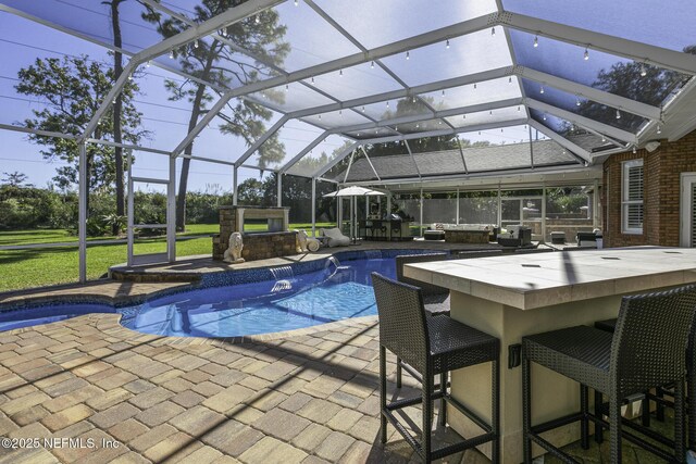 8135 Wekiva Way, Jacksonville, FL 32256 - swimming pool with a patio and glass enclosure