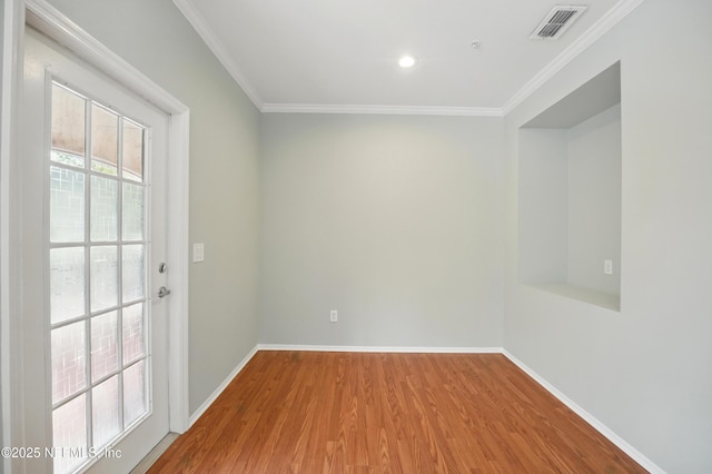 140 Veracruz Dr Unit 635, Ponte Vedra Beach, FL 32082 - empty room with wood finished floors, baseboards, ornamental molding, and recessed lighting