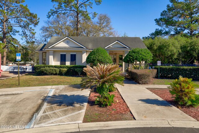 724 Liberty Cir, Macclenny, FL 32063 - view of front of home with stucco siding