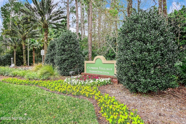 13674 Wm Davis Pkwy, Jacksonville, FL 32224 - view of community sign