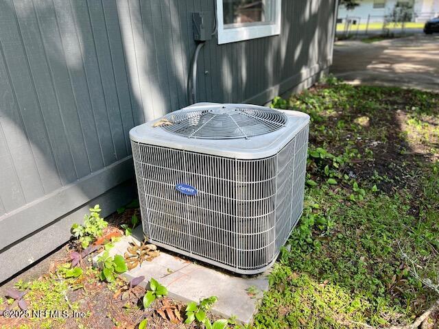 5256 Alpha Ave, Jacksonville, FL 32205 - exterior view of central AC