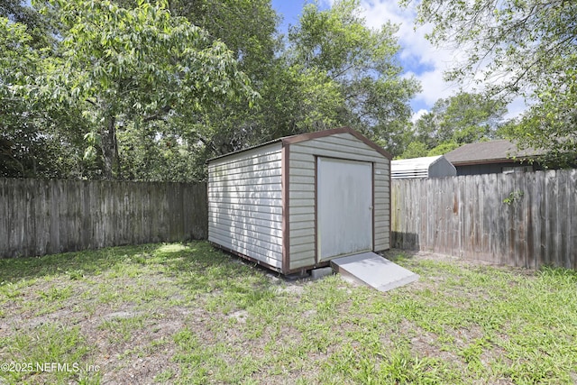 7768 Dalehurst Dr S, Jacksonville, FL 32277 - photo 28