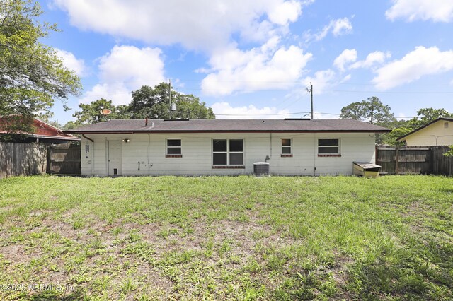 7768 Dalehurst Dr S, Jacksonville, FL 32277 - photo 29