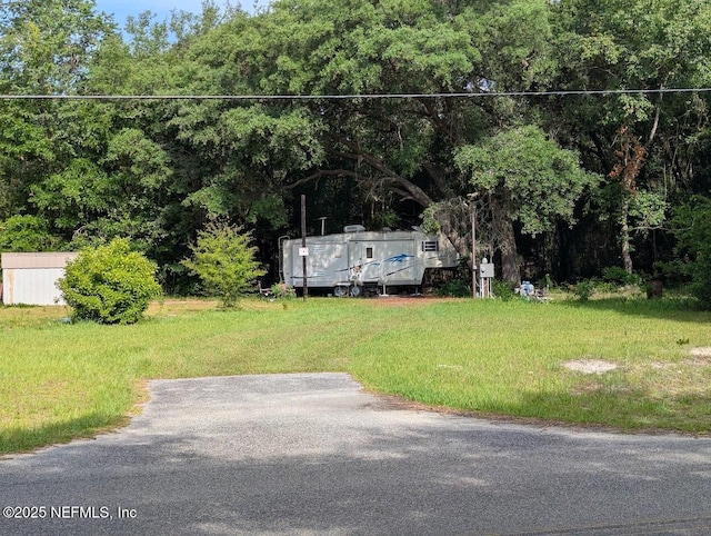 229 Azalea Ave, Interlachen, FL 32148
