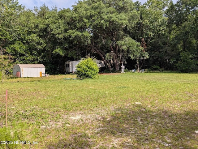 229 Azalea Ave, Interlachen, FL 32148