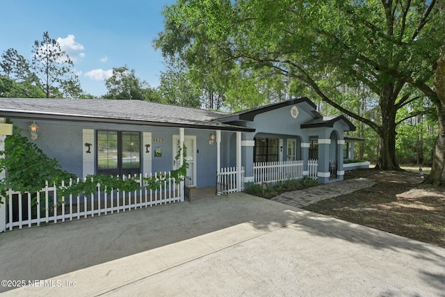 9620 Baylor Ave, Hastings, FL 32145 - single story home with a porch and stucco siding