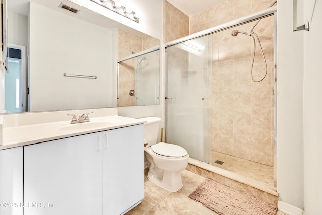 535 Florida Club Blvd Unit 307, Saint Augustine, FL 32084 - bathroom with toilet, a shower stall, and vanity