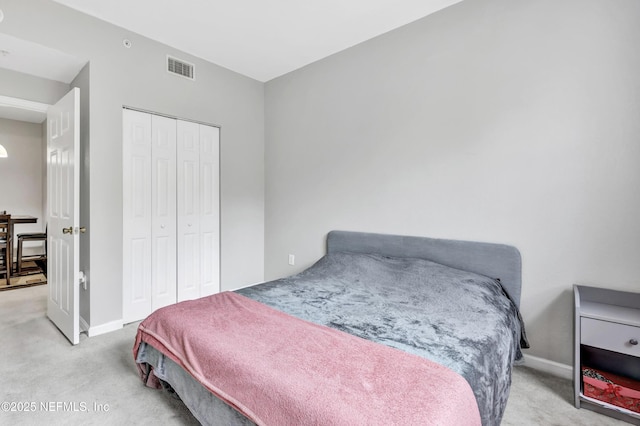 425 S Villa San Marco Dr Unit 302, Saint Augustine, FL 32086 - carpeted bedroom featuring baseboards and a closet