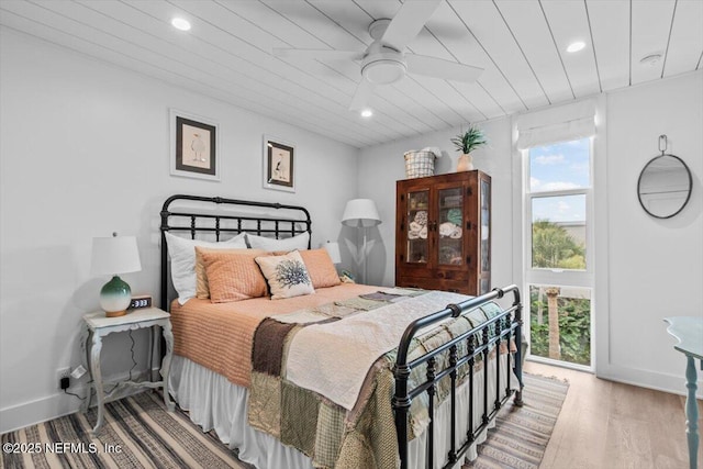 901 Ocean Blvd Unit 91, Atlantic Beach, FL 32233 - bedroom with light wood-type flooring, recessed lighting, ceiling fan, baseboards, and wood ceiling