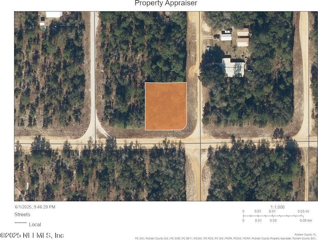 250 13th St, Interlachen, FL 32148 - photo 1
