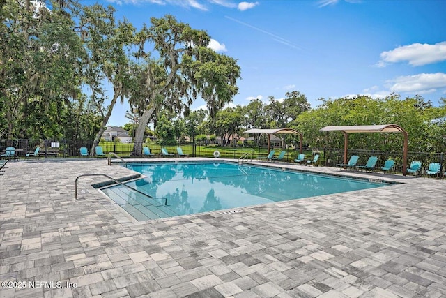 6541 Burnham Cir, Ponte Vedra Beach, FL 32082 - community pool with a patio