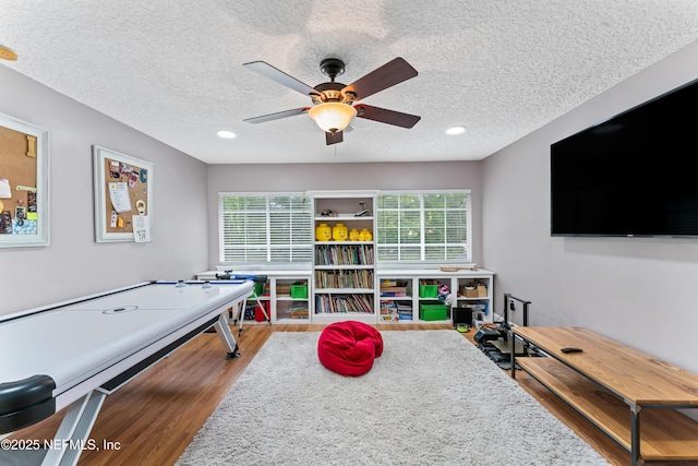 1321 Honeysuckle Dr, Saint Johns, FL 32259 - rec room featuring wood finished floors, a textured ceiling, a ceiling fan, and recessed lighting