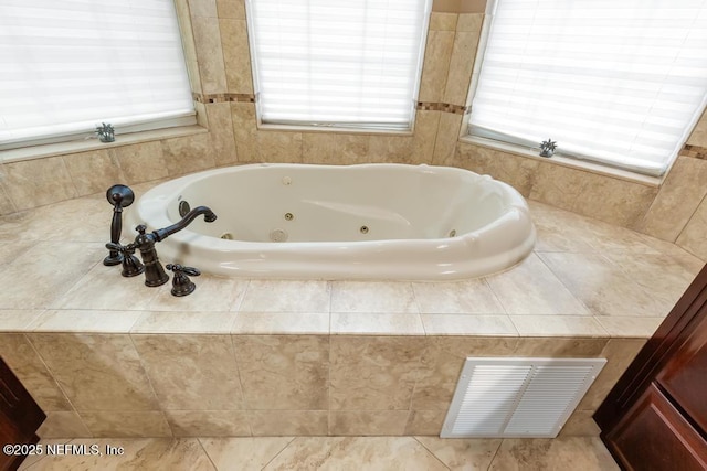 69 Bridle Ridge Ct, Flagler Beach, FL 32136 - full bathroom featuring a whirlpool tub