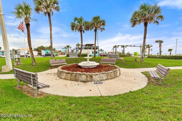 69 Bridle Ridge Ct, Flagler Beach, FL 32136 - surrounding community featuring a lawn