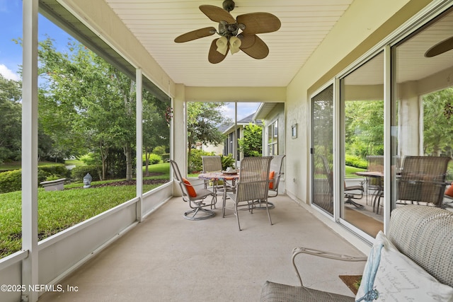 4340 Comanche Trail Blvd, Saint Johns, FL 32259 - sunroom / solarium featuring a ceiling fan, plenty of natural light, and outdoor dining area