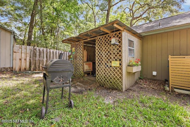 2768 N Periwinkle Ave, Middleburg, FL 32068 - view of yard