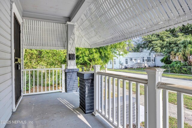 1124 E 14th St, Jacksonville, FL 32206 - photo 8