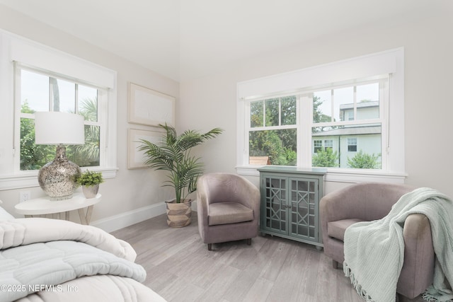 365 8th St, Atlantic Beach, FL 32233 - sitting room featuring light wood finished floors and baseboards