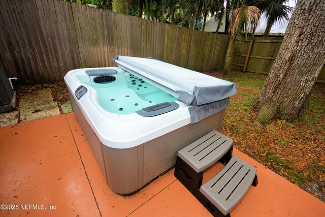 1266 Mayport Landing Cir, Jacksonville, FL 32233 - exterior view of a hot tub