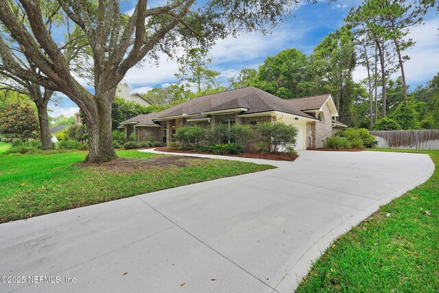 1910 Hibernia Ct, Jacksonville, FL 32223 - photo 3