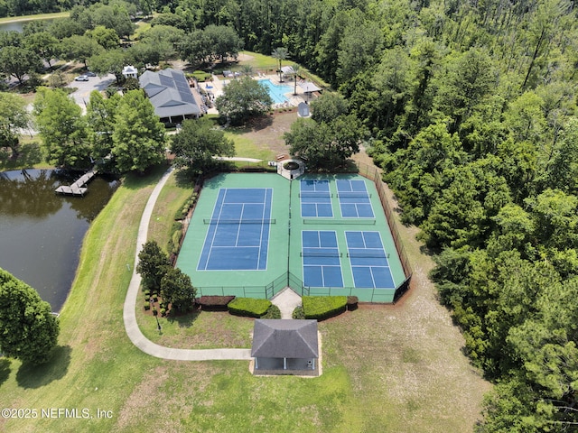 85600 Stonehurst Pkwy, Fernandina Beach, FL 32034 - bird's eye view of a large body of water and a pool