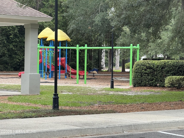1815 Green Springs Cir Unit D, Fleming Island, FL 32003 - view of communal playground