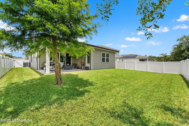 3430 Traceland Oak Ln, Green Cove Springs, FL 32043 - view of yard with a patio area and central AC unit