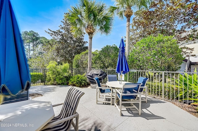112 Laurel Wood Way Unit 202, Saint Augustine, FL 32086 - view of patio / terrace featuring outdoor dining area