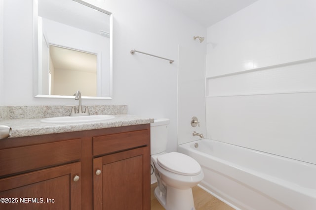 7127 Stetson St, Keystone Heights, FL 32656 - full bath with vanity, toilet, and bathtub / shower combination