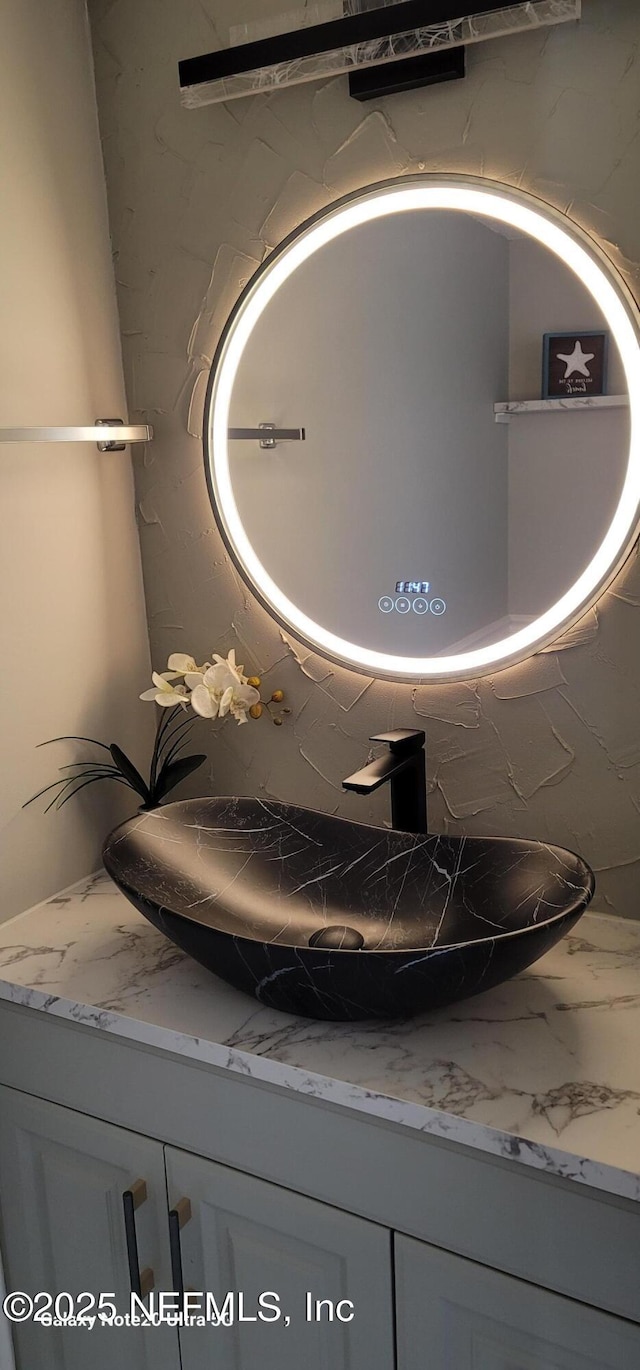 7640 Las Palmas Way Unit 149, Jacksonville, FL 32256 - bathroom view of vanity