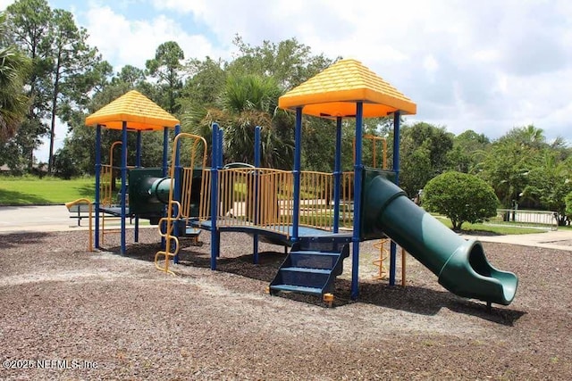 2007 Hollington Dr, Jacksonville, FL 32246 - view of community jungle gym