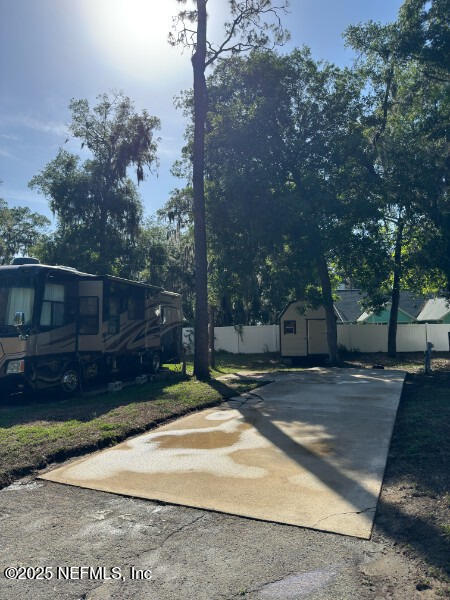 14362 NE 251st Cir, Salt Springs, FL 32134 - photo 2