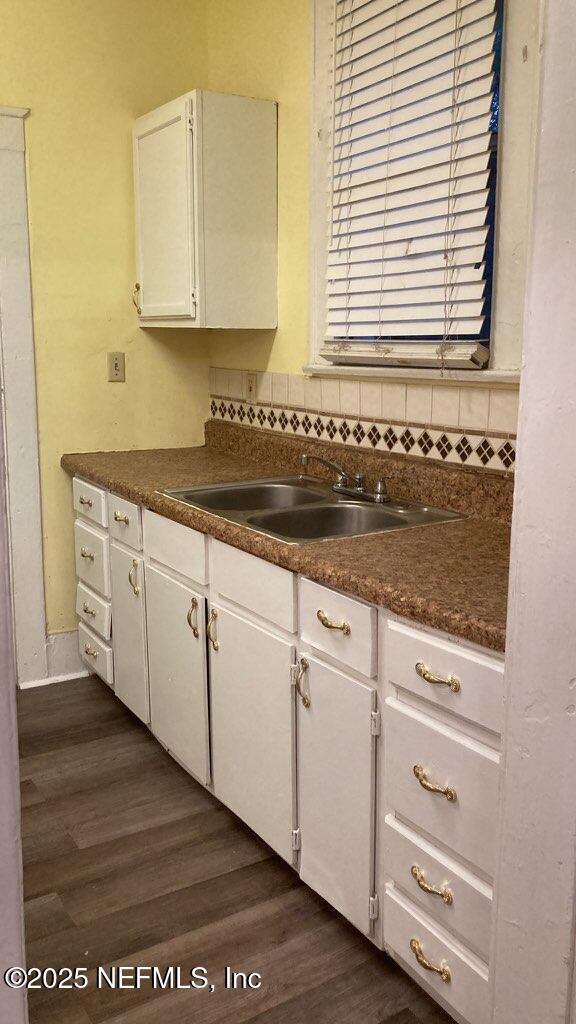 2913 W 10th St, Jacksonville, FL 32254 - photo 6