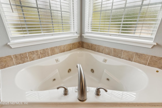96266 Dowling Dr, Yulee, FL 32097 - full bathroom with a jetted tub