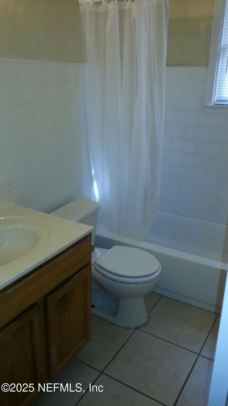 1162 W 13th St, Jacksonville, FL 32209 - photo 3