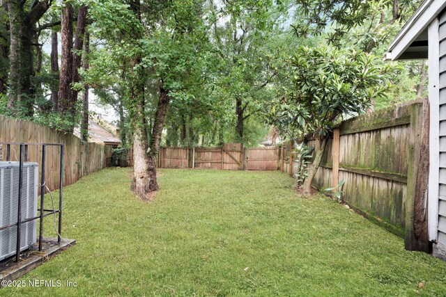 4517 Melissa Ct W, Jacksonville, FL 32210 - photo 24