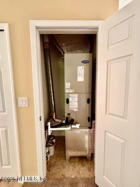 8561 Little Swift Cir Unit 32D, Jacksonville, FL 32256 - view of utilities