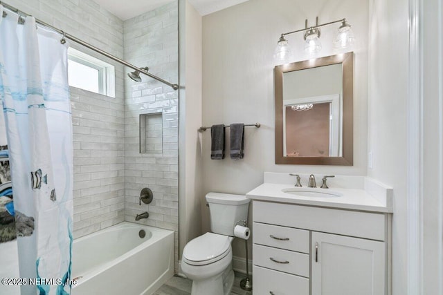 105 Awlleaf Ct, Saint Augustine, FL 32095 - bathroom with shower / tub combo and vanity