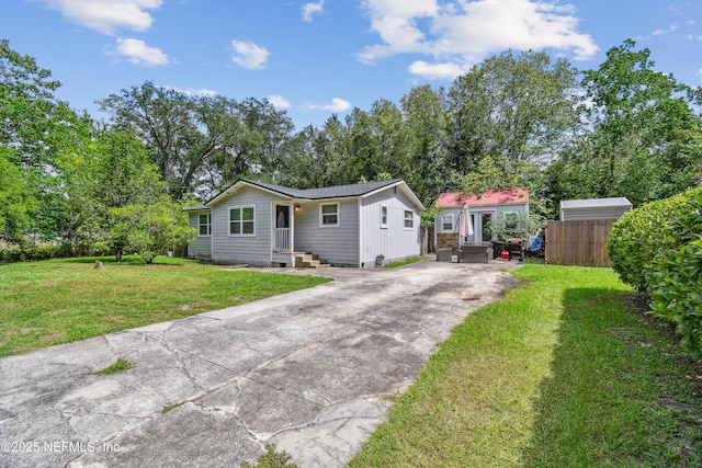 7008 Thurston Rd, Jacksonville, FL 32210 - photo 2