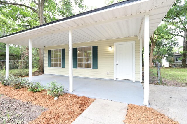 1732 W 44th St, Jacksonville, FL 32209 - photo 1